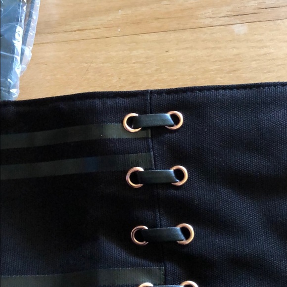 Victoria’s Secret Black Lace Up Weekend Tote Bag - Picture 6 of 7